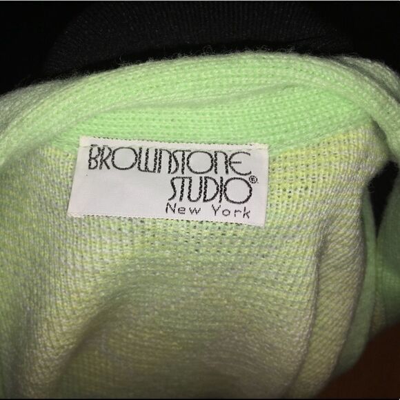 Lemon lime sweater vest  - Picture 5 of 5